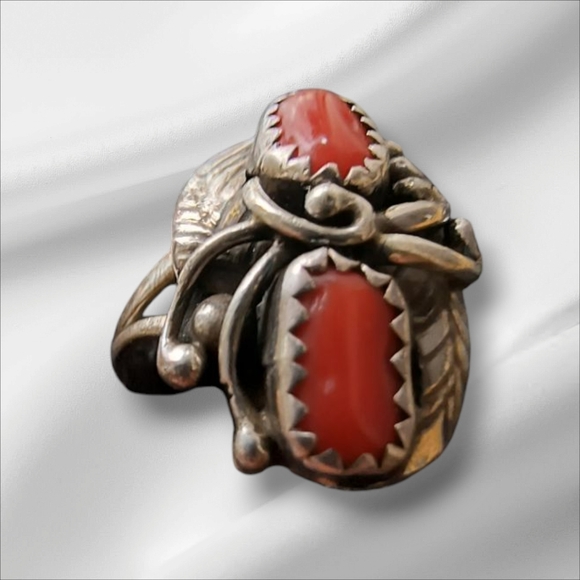 Vintage Native American Red Coral Split Shank Ring Small Size - Picture 10 of 12